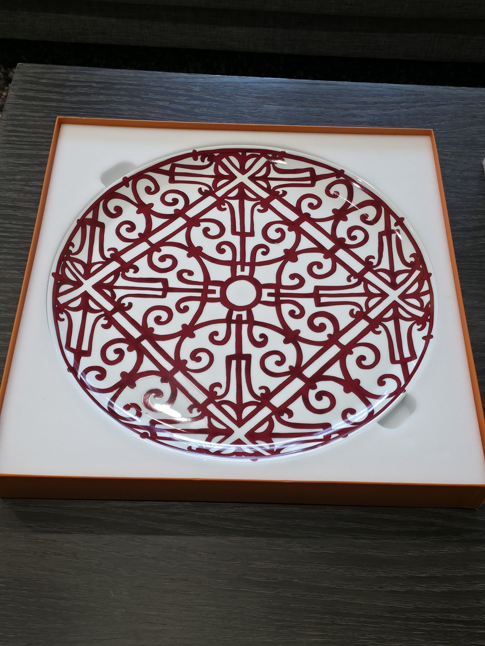 Hermès Balcon du Guadalquivir, 16.1" × 11.9".